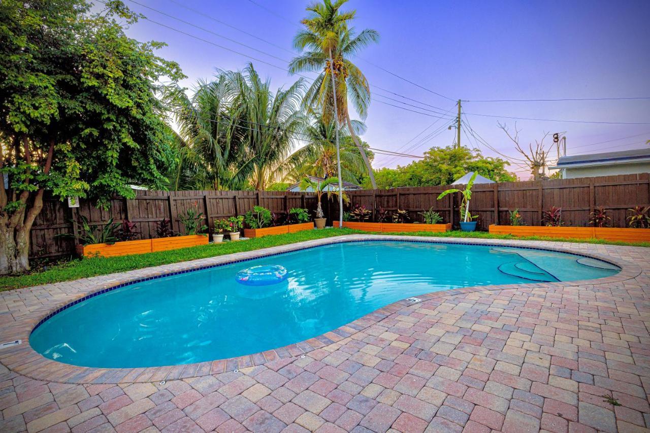 Private Heated Pool Oasis Pet-Friendly Retreat Short Or Long Stays Sleeps 2-8 Ppl Pompano Beach Exterior photo